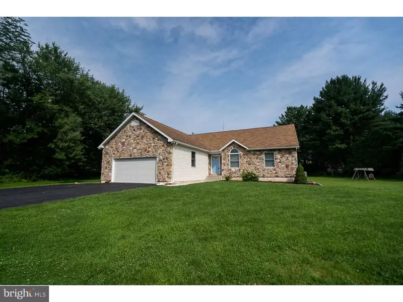 3701 BITTERSWEET RD, Center Valley, PA 18034