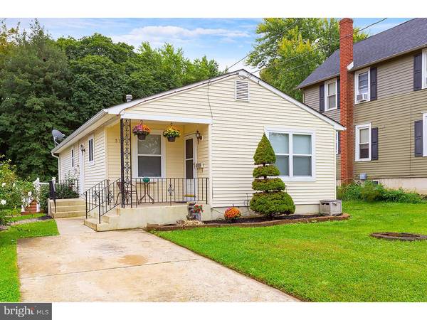 310 E JEFFERSON AVE, Magnolia, NJ 08049