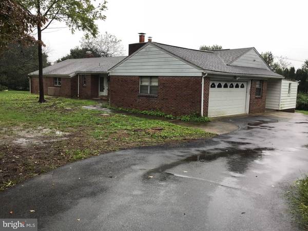 1605 MIDDLETOWN RD, Glen Mills, PA 19342