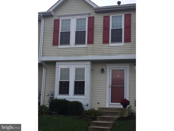 16 E SHETLAND CT, Newark, DE 19711