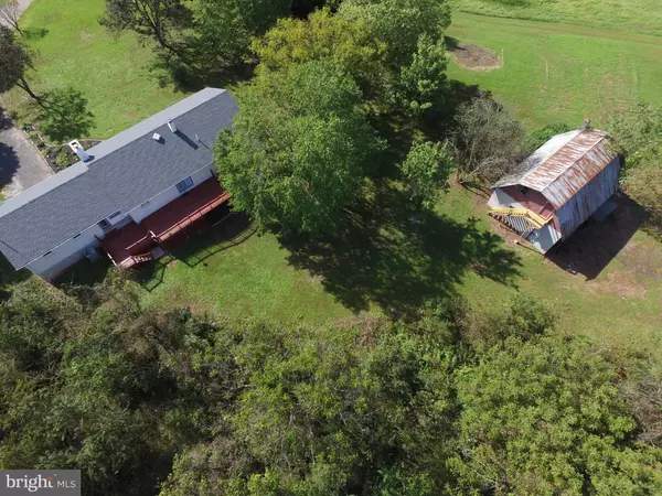 Hedgesville, WV 25427,173 HOUSEHOLDER RD