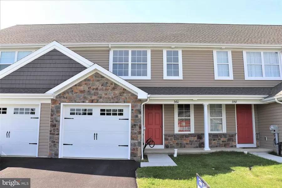 360 CEDAR HOLLOW #77, Manheim, PA 17545