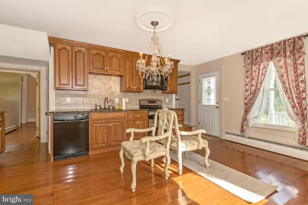 New Windsor, MD 21776,332 S CLEAR RIDGE RD