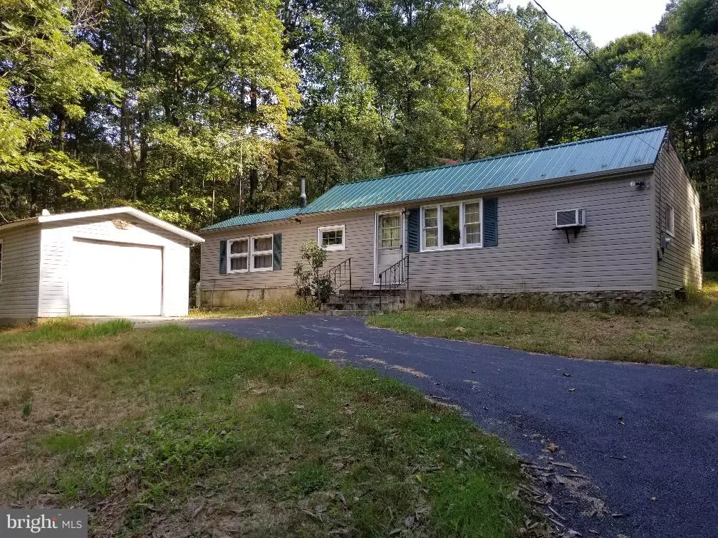 Mount Holly Springs, PA 17065,70 CEDAR ST