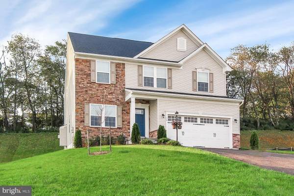 16 STONEHENGE CT, Seven Valleys, PA 17360