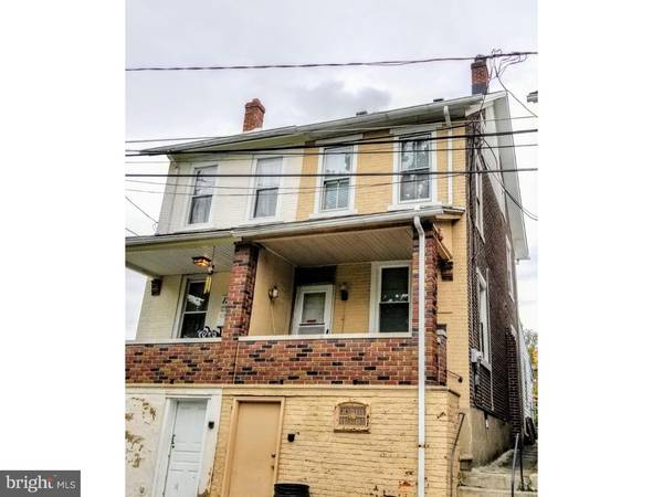 137 CANAL ST, Catasauqua, PA 18032