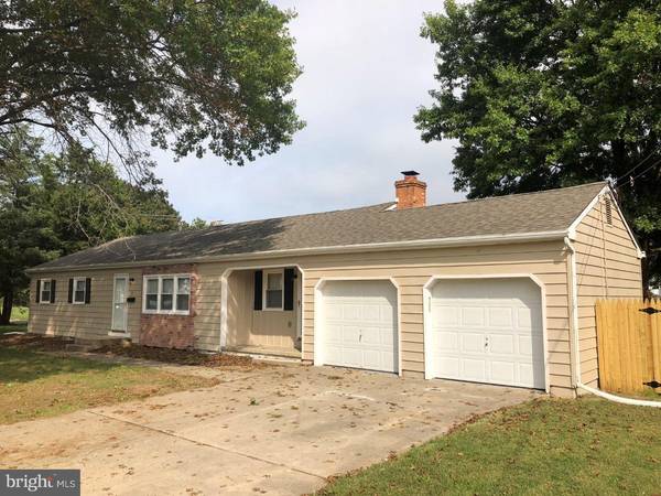 2 FORT SUMPTER RD, Pennsville, NJ 08070