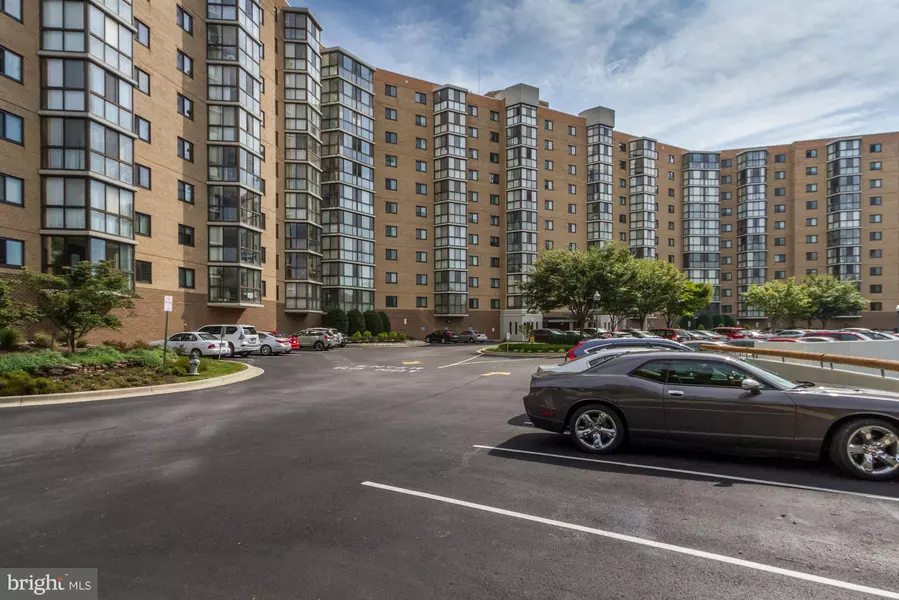 3330 N. LEISURE WORLD BLVD #5-131, Silver Spring, MD 20906