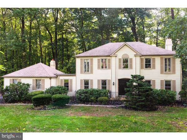 7 HARVEY LN, Newtown Square, PA 19073