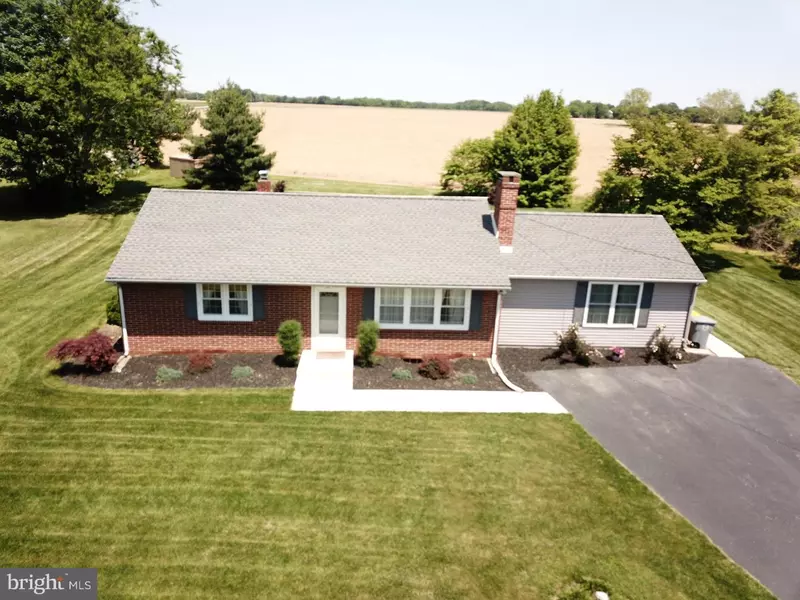 17 HIRESDALE AVE, Mannington, NJ 08079