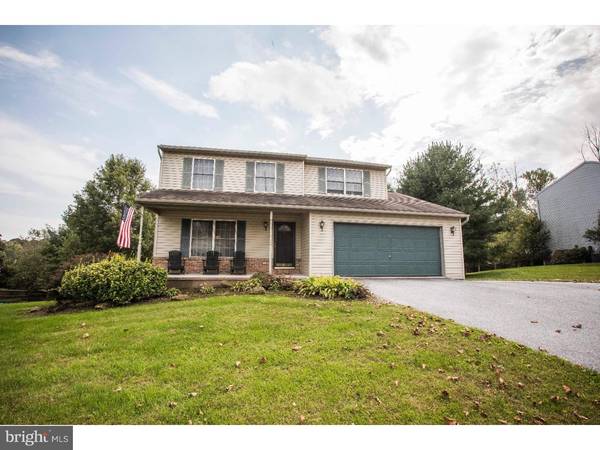 36 WAHL ST, Douglassville, PA 19518