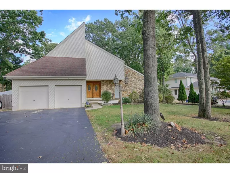 6 CEDAR HILL CT, Voorhees, NJ 08043