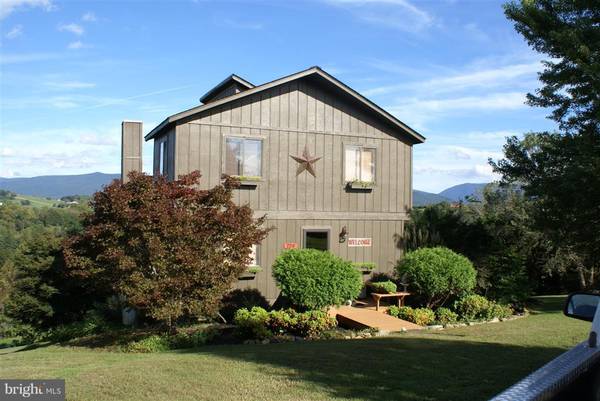 724 LAZY RIVER EAST RD, Luray, VA 22835