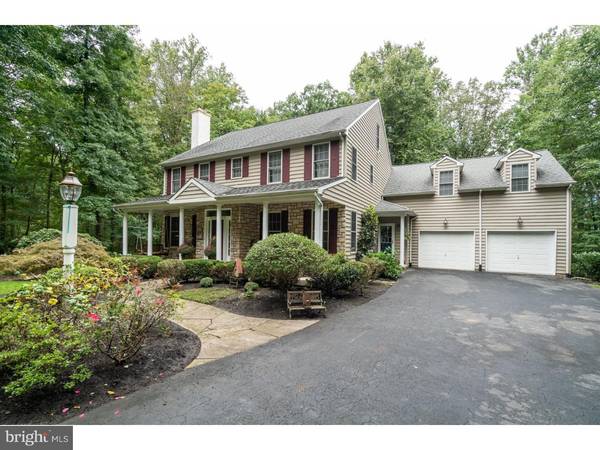 2140 STERNERS RD, Green Lane, PA 18054