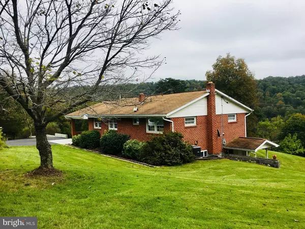 111 RIDGEVIEW RD, Keyser, WV 26726