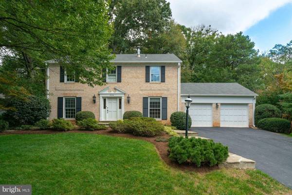 8436 BRIAR CREEK DR, Annandale, VA 22003