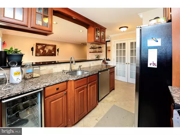 Philadelphia, PA 19147,1 QUEEN ST #14B