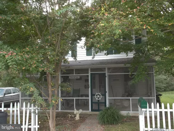 Colonial Beach, VA 22443,717 BANCROFT AVE