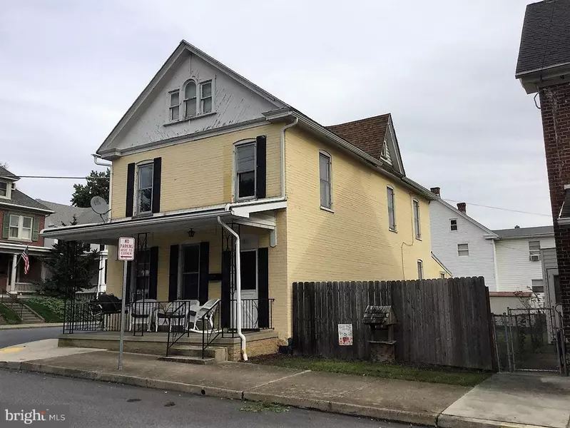 101 FAIRVIEW AVE, Waynesboro, PA 17268