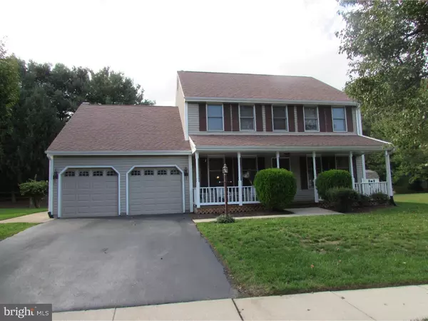 12 SHENANDOAH DR, Newark, DE 19711