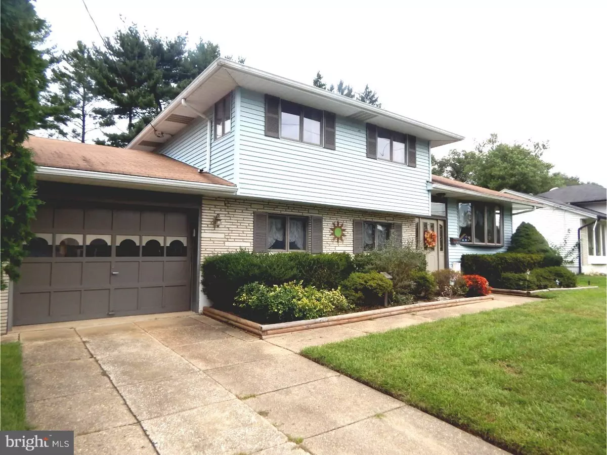 Glendora, NJ 08029,709 TRUDY LN