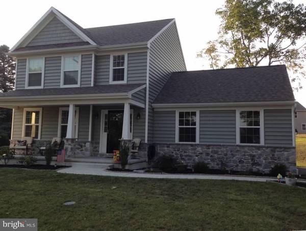 733 GROFF AVE, Elizabethtown, PA 17022