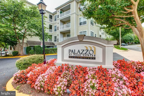 Alexandria, VA 22311,4560 STRUTFIELD LN #1311