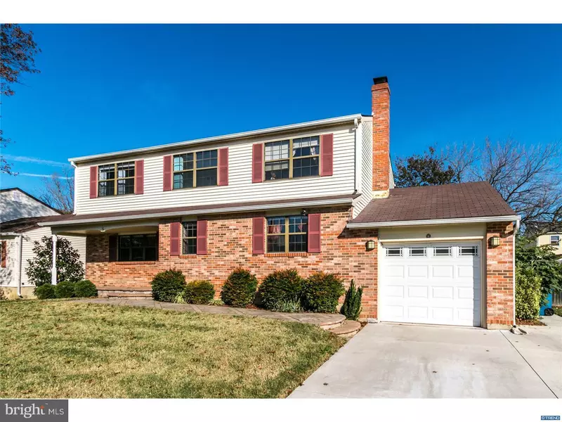 5 YORKTOWN CT, Newark, DE 19702