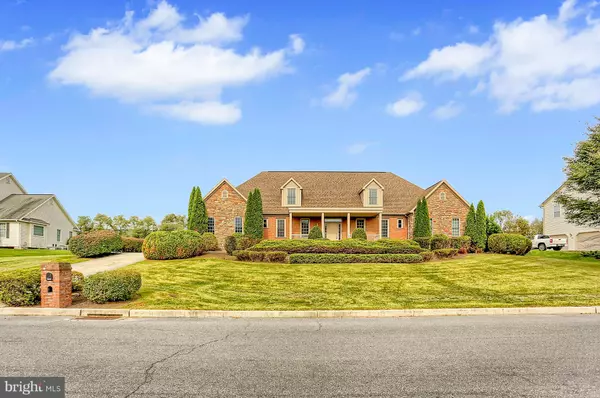 Enola, PA 17025,5002 GREENWOOD CIRCLE