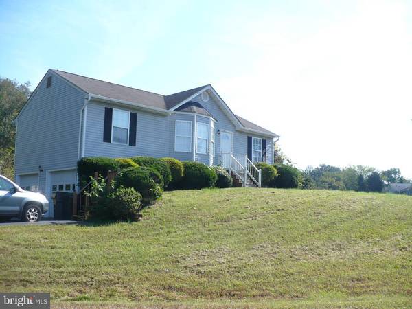 Fredericksburg, VA 22407,10721 PEACH TREE DR