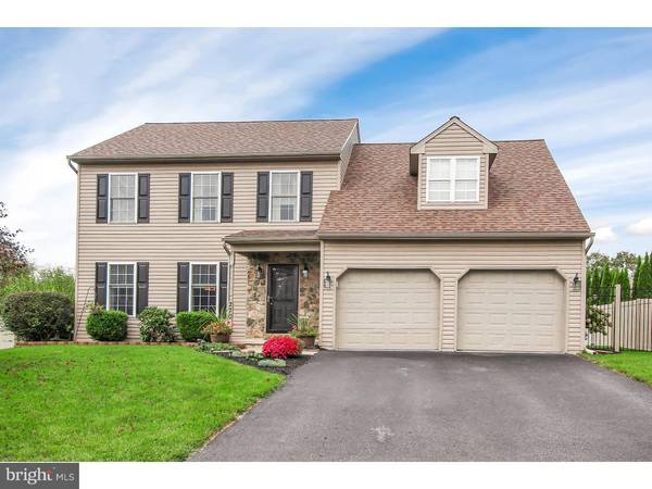 270 SILVER MAPLE CT, Mount Wolf, PA 17347