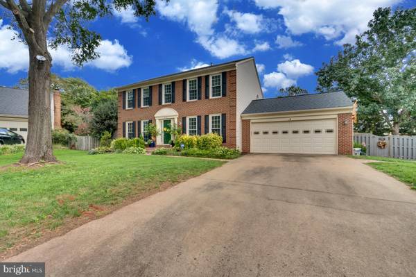 8613 HOLLOWBROOK WAY, Manassas, VA 20110