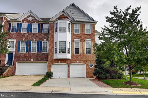 45800 MOUNTAIN PINE SQ, Sterling, VA 20166