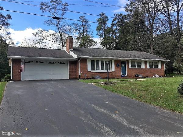 15493 NORWOOD AVE, Blue Ridge Summit, PA 17214