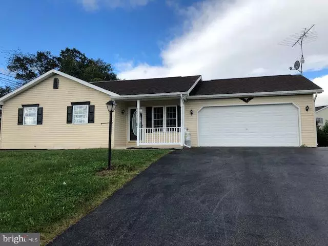 2 INDEPENDENCE DR, Shippensburg, PA 17257