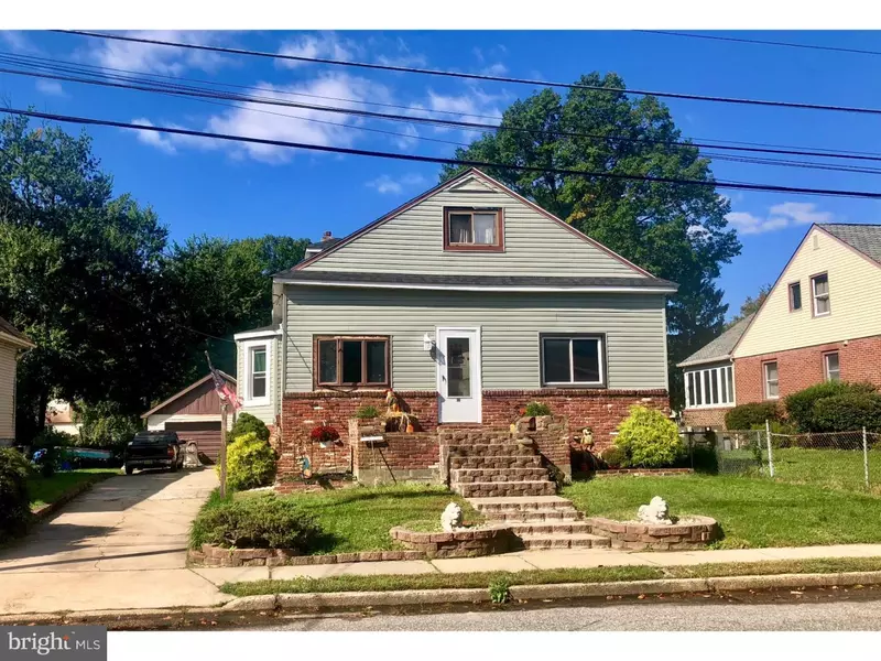 32 YALE AVE, Gloucester City, NJ 08030