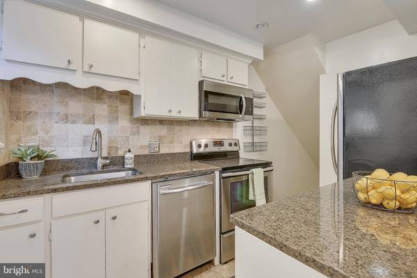 4820 27TH RD S, Arlington, VA 22206