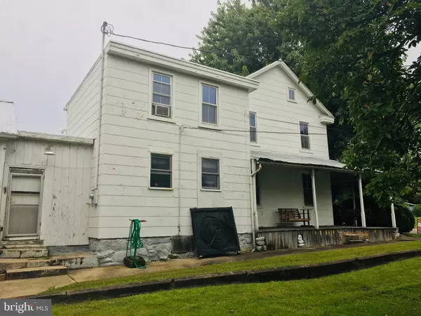 23 N YORK RD, Dillsburg, PA 17019