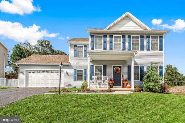 55 THOROUGHBRED DR, York Haven, PA 17370