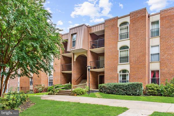 8302 TOBIN RD #23, Annandale, VA 22003