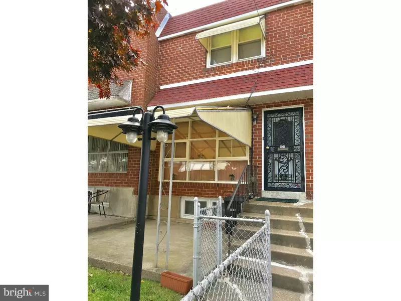 936 RIDGE AVE, Darby, PA 19023