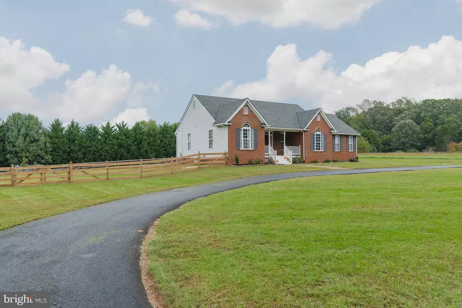 785 BURRUSS MILL RD, Bumpass, VA 23024