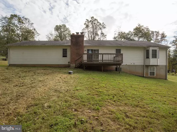 Bluemont, WV 20135,17141 HAYS DR