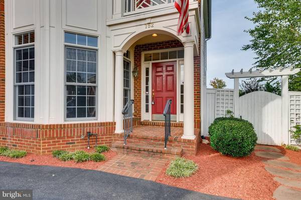 Annapolis, MD 21401,752 CRISFIELD WAY