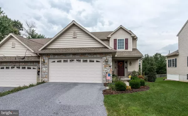 8 STONECREST TRL #11, Elizabethtown, PA 17022