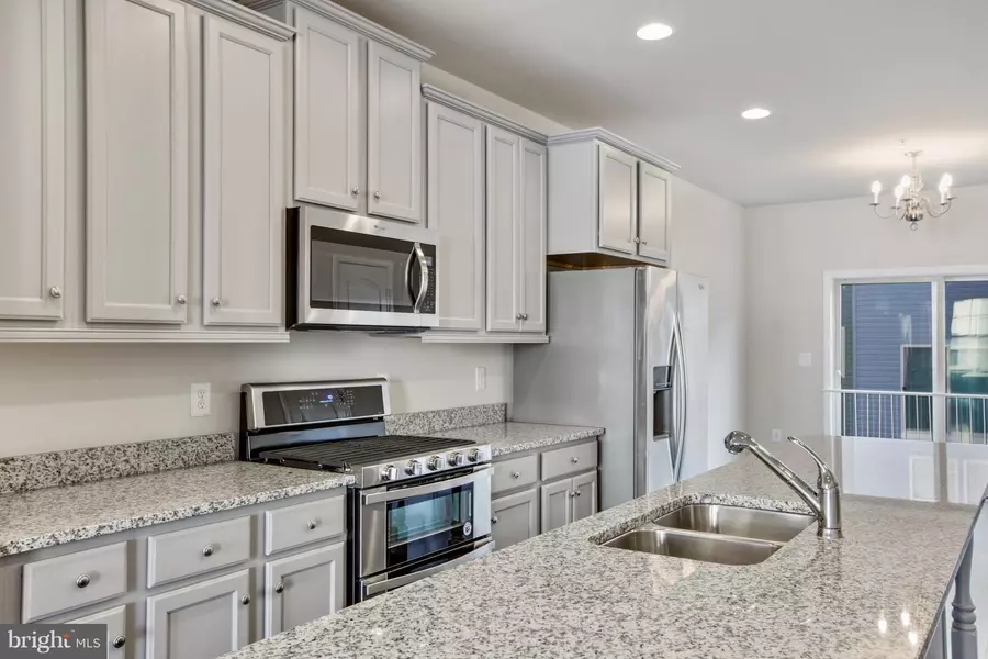 828 JARRETT LN, Glen Burnie, MD 21060