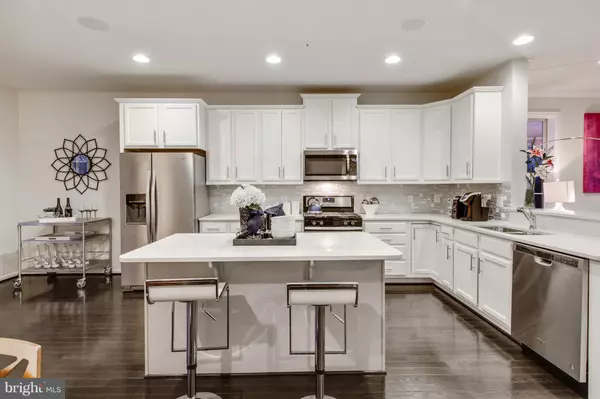 Glen Burnie, MD 21060,107 POND VIEW DR