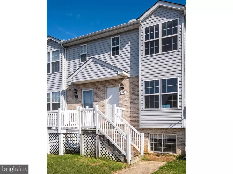 28 CARDINGTON CT, Clayton, DE 19938