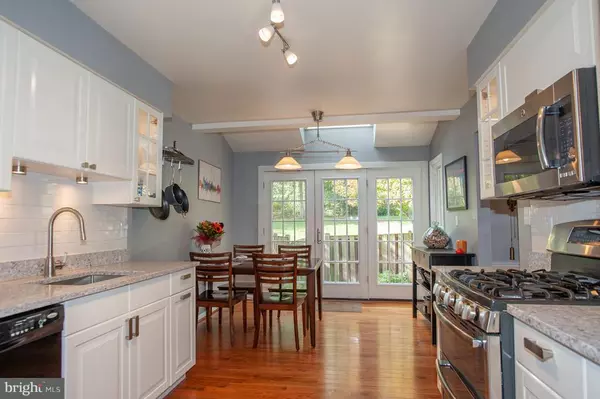 Alexandria, VA 22315,7534 OLDHAM WAY