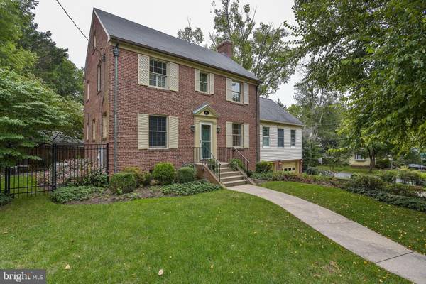 6401 OFFUTT RD, Chevy Chase, MD 20815